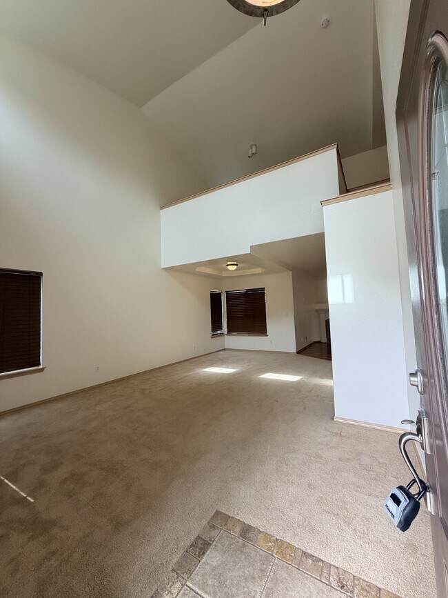 Building Photo - 7611 197th St Ct E