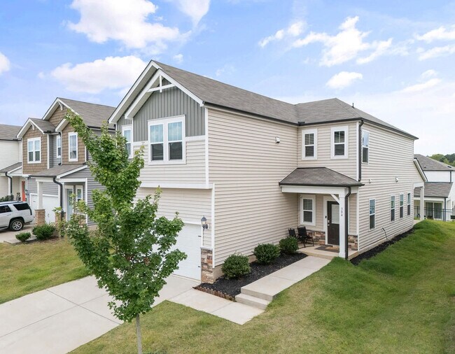 Building Photo - 304 Wilbur Lake Dr