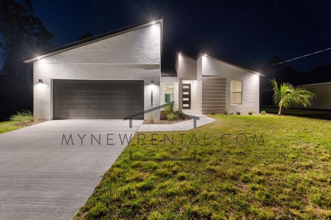 Building Photo - 3093 Spice Ln