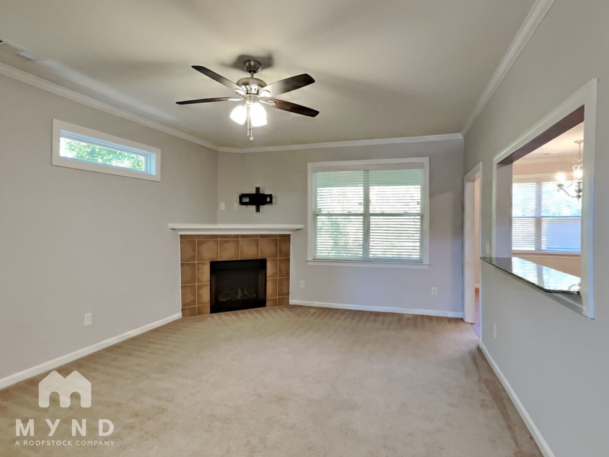 Building Photo - 1313 Stone Bay Dr SW