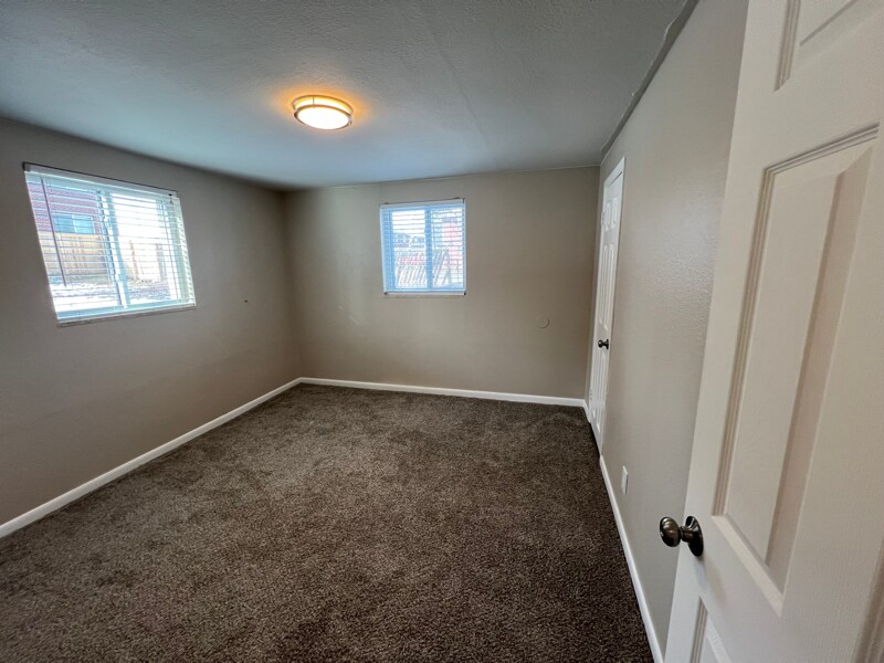 Building Photo - 1265 Ammons St