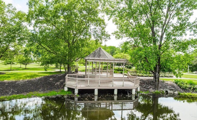 Building Photo - 1255 Jensen Park Dr