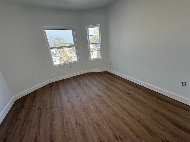 Building Photo - 94-96-96 Francis St