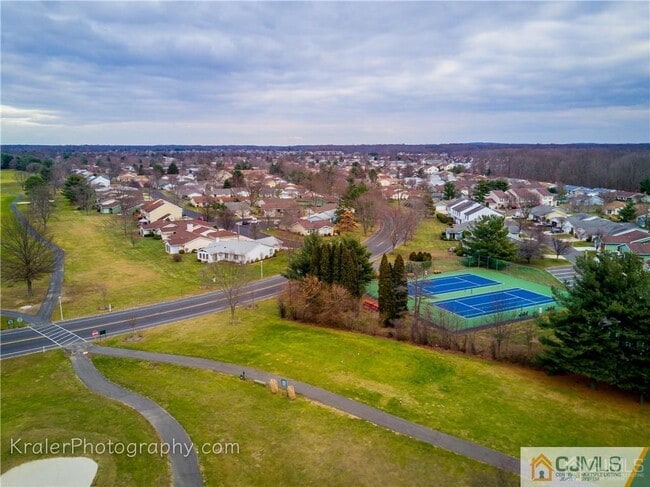 Building Photo - 0-434 Andover Dr