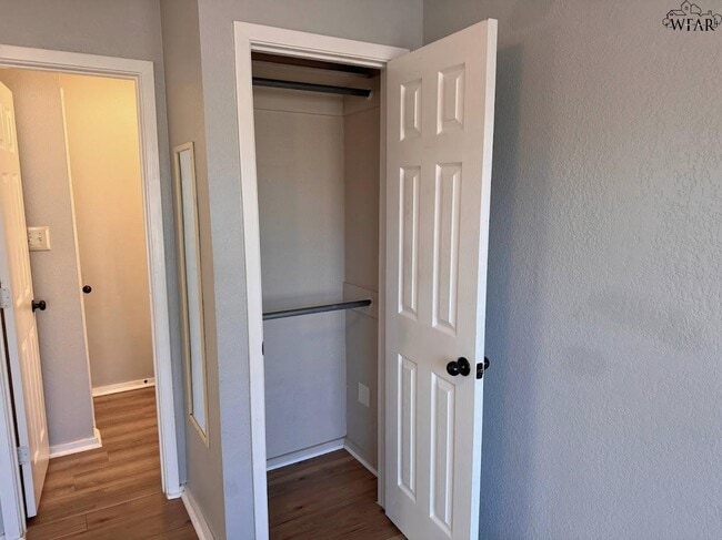 Building Photo - 2939 Parish St