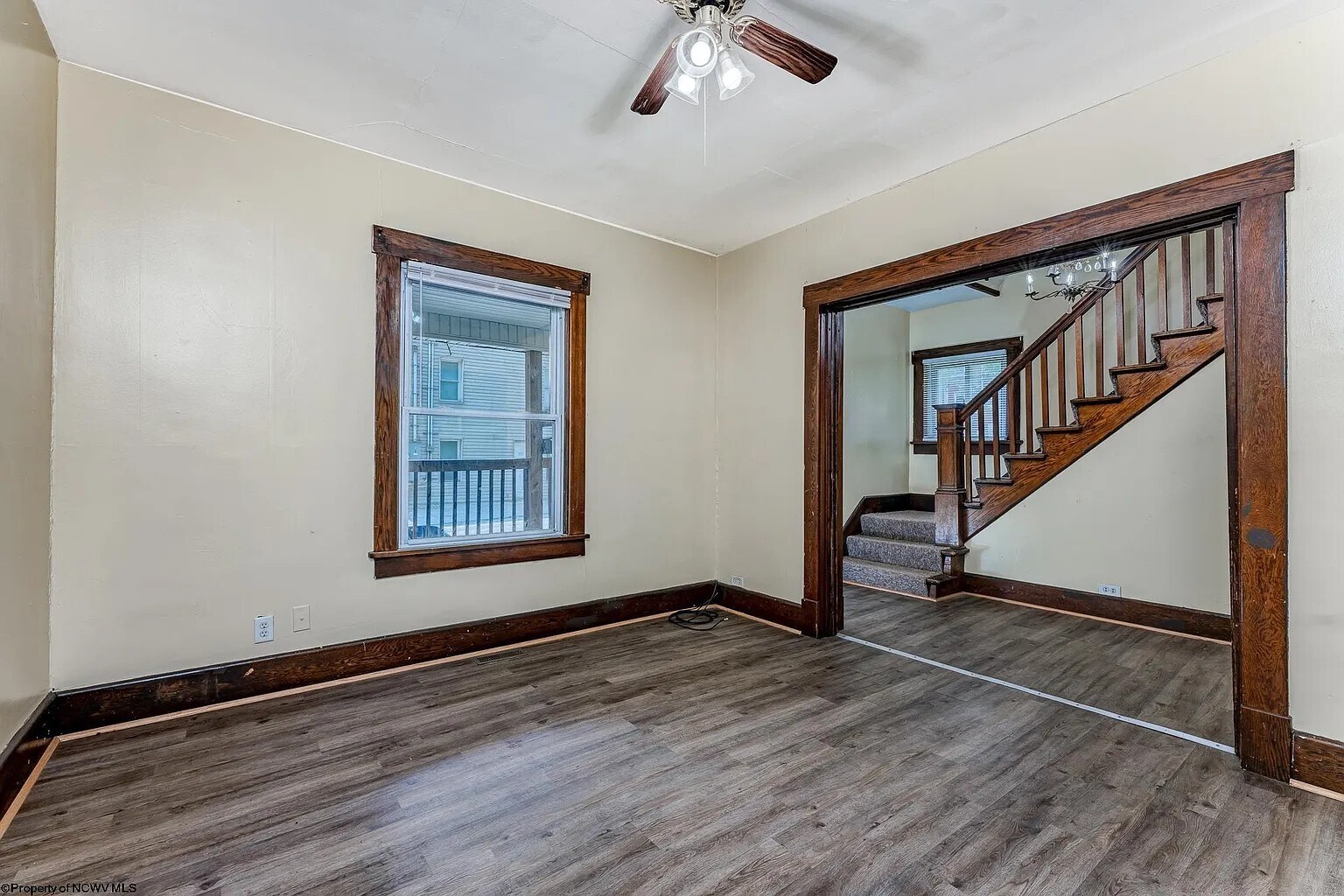 Building Photo - 565 Brockway Ave