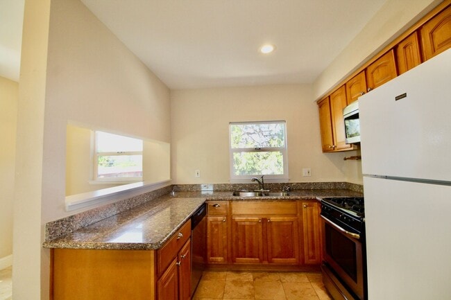 Building Photo - Two story unit w/ spiral staircase blocks ...