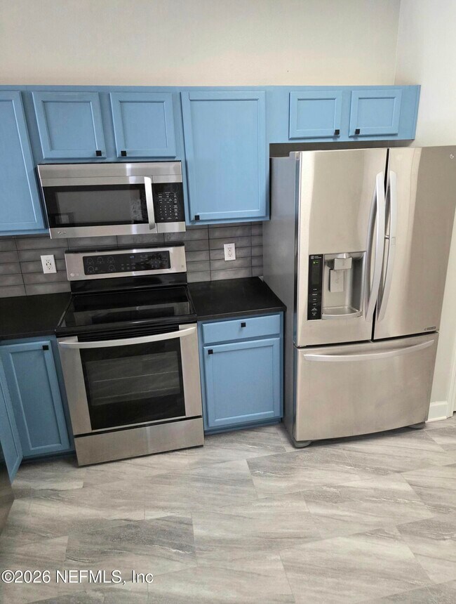 Building Photo - 307 Southern Branch Ln