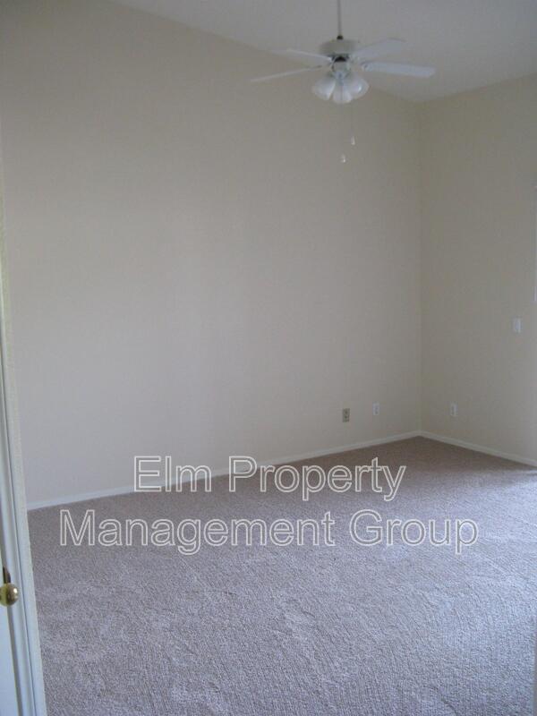 Building Photo - 5225 W Reno Ave