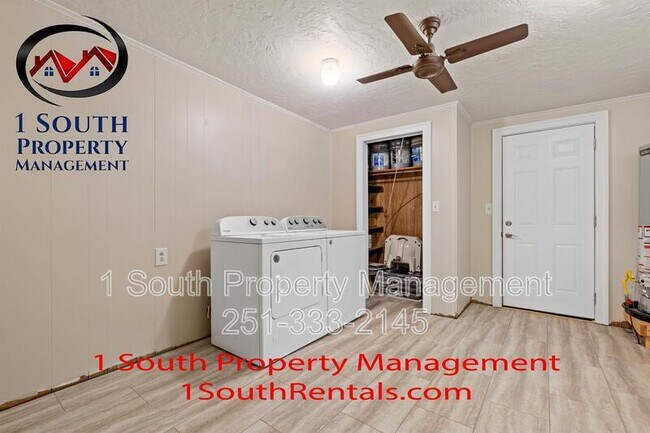 Building Photo - 4726 Princeton Dr