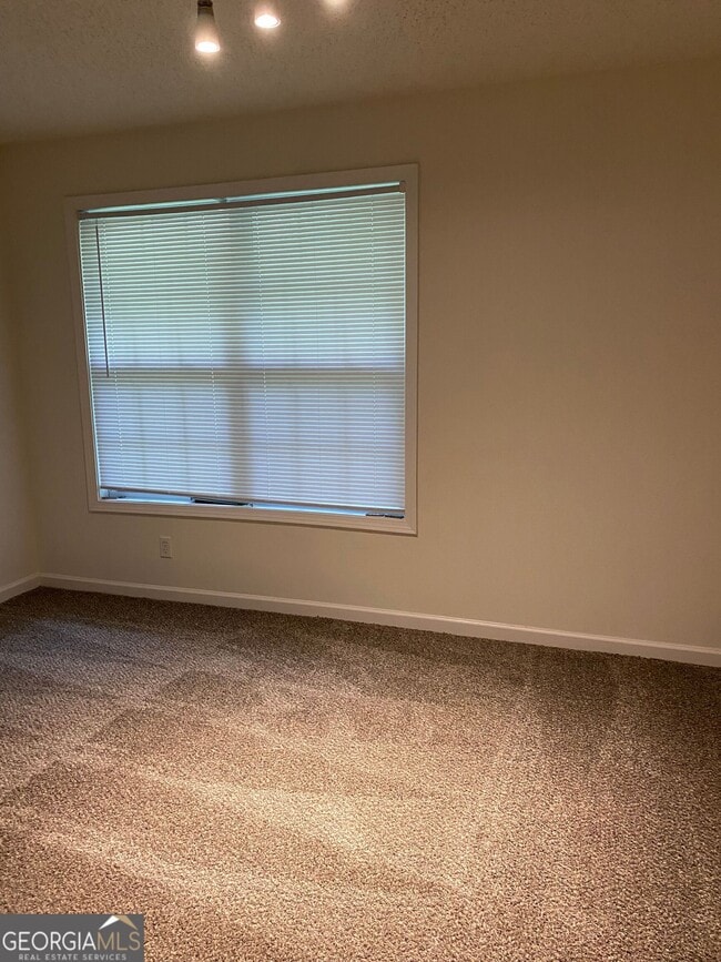 Building Photo - 434 WI Pkwy