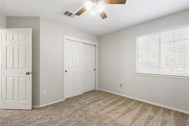 Building Photo - 9405 Billingham Trail