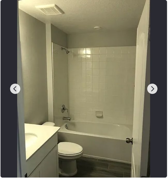 Building Photo - 327 Cape Honeysuckle Pl