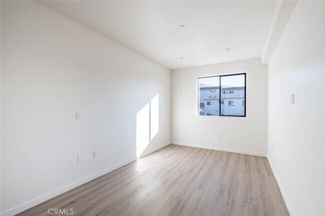 Building Photo - 7341 Valmont St