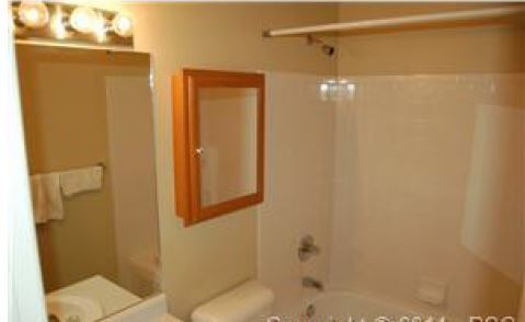 Building Photo - Single Family Home For Rent