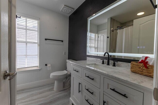 Building Photo - 3432 Idlegrove Ct