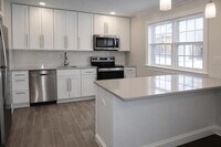 Building Photo - Town House Apartments