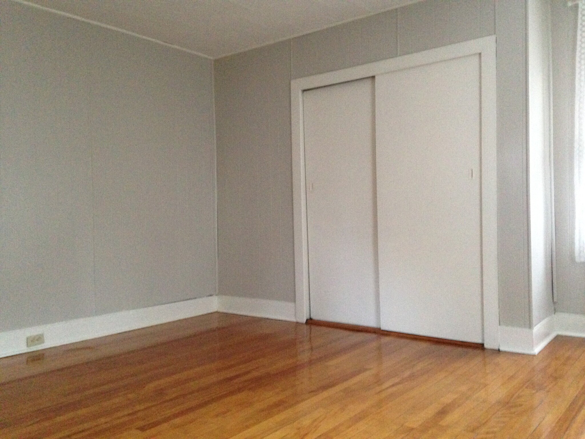 Secondary Bedroom - Unoccupied - 91 Sagamore St