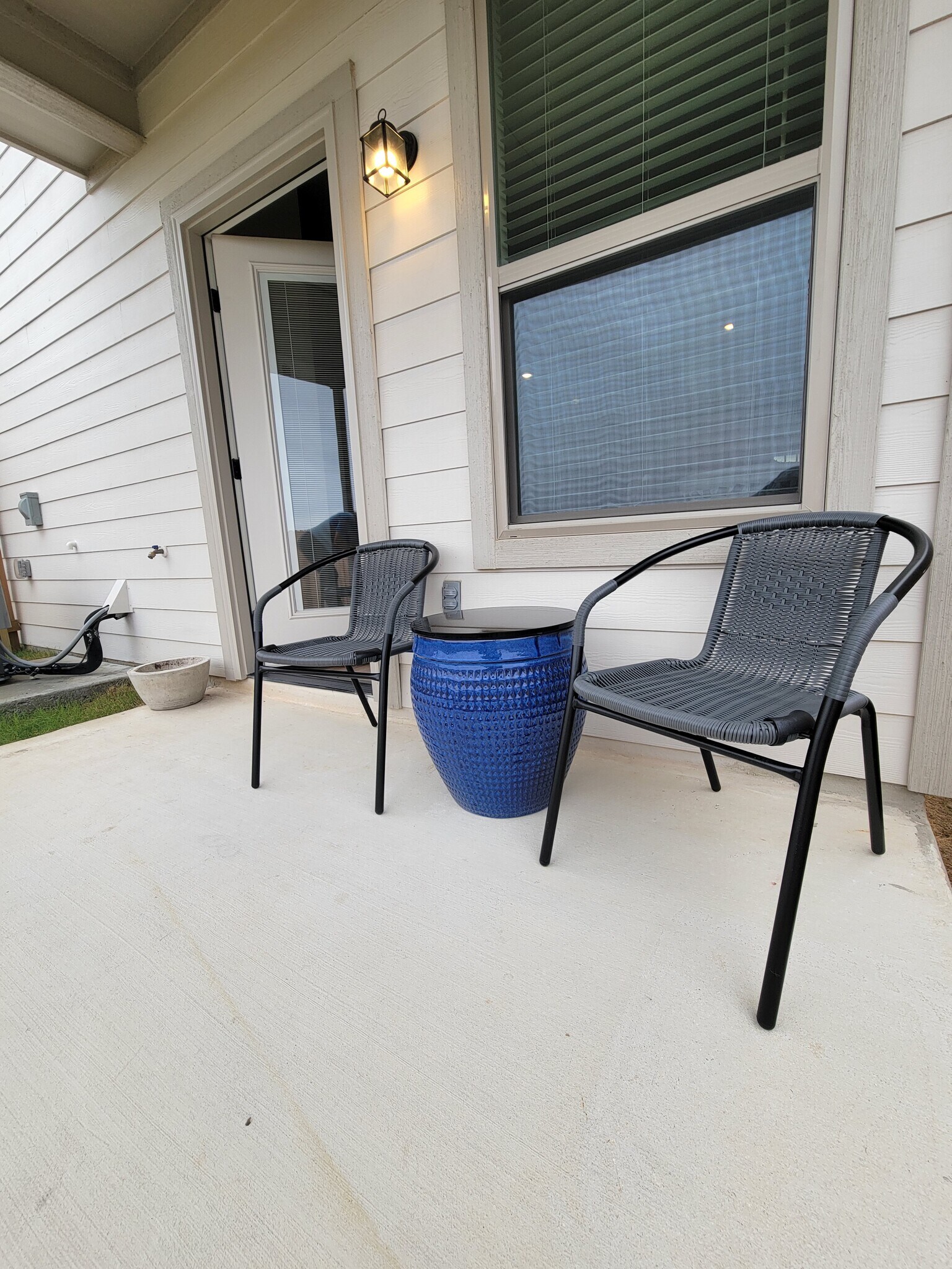 Building Photo - 13810 Enzo Gate