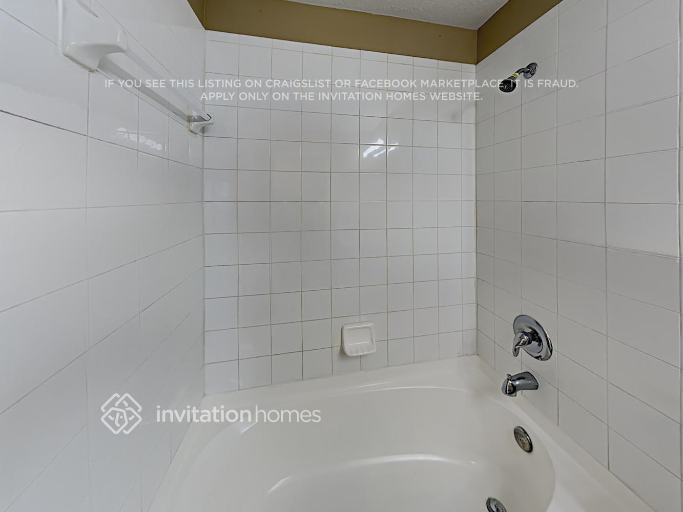 Building Photo - 25830 Bloomsbury Ct