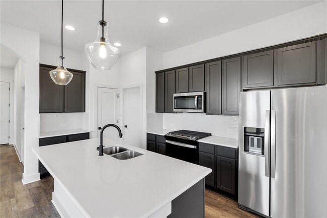 Building Photo - 8589 Meridy Lp