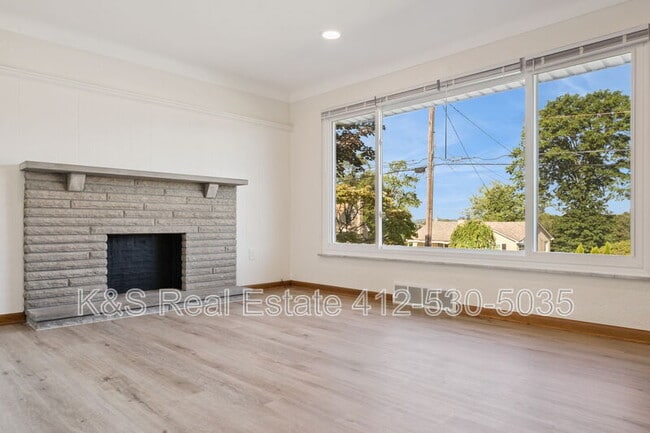 Building Photo - 535 Hickory Dr
