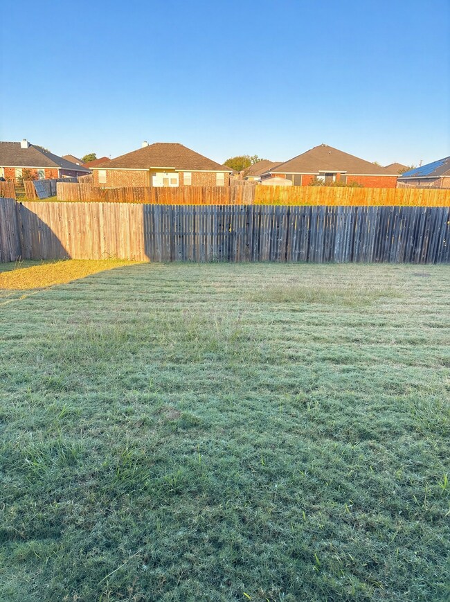 Building Photo - AVAILABLE SOON; APPLY TODAY ON OUR WEBSITE!!