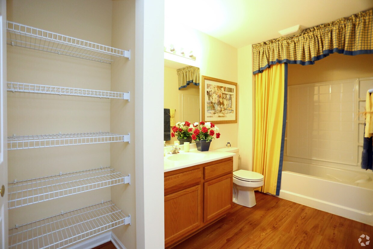 Alaska Oak Wood Go Wicanders