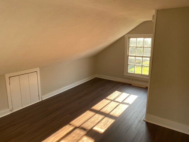 Building Photo - 424 Washington Ave