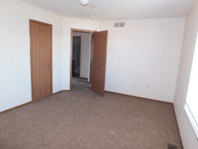 Building Photo - 5801 Canaveral Dr