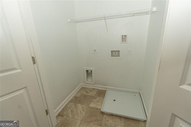 Building Photo - 369 Hardy Water Dr SE