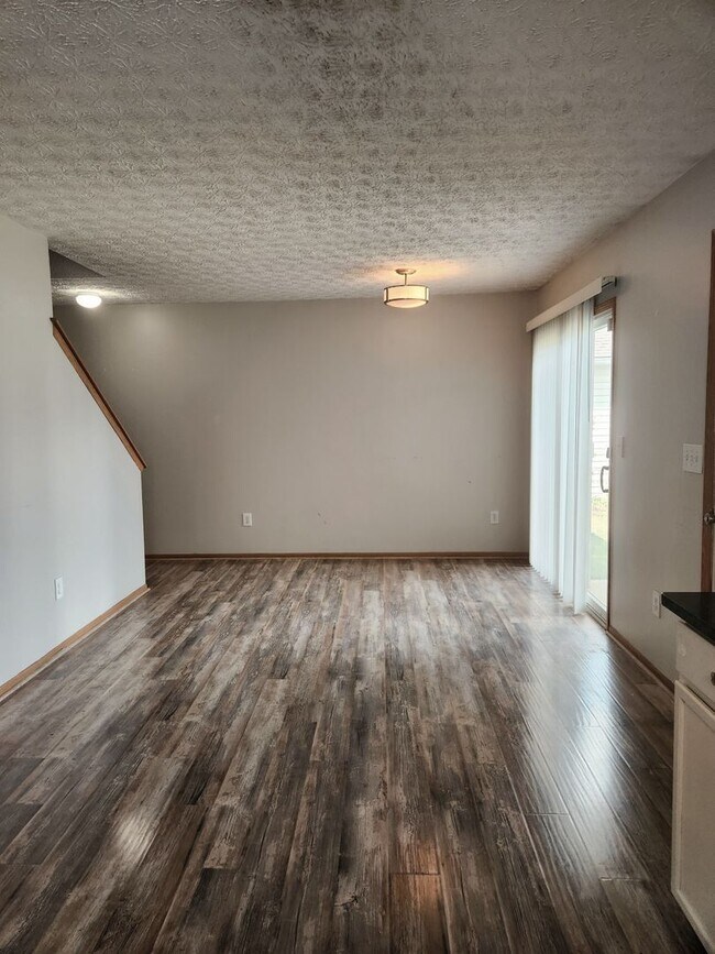 Building Photo - 8260 Carano Way