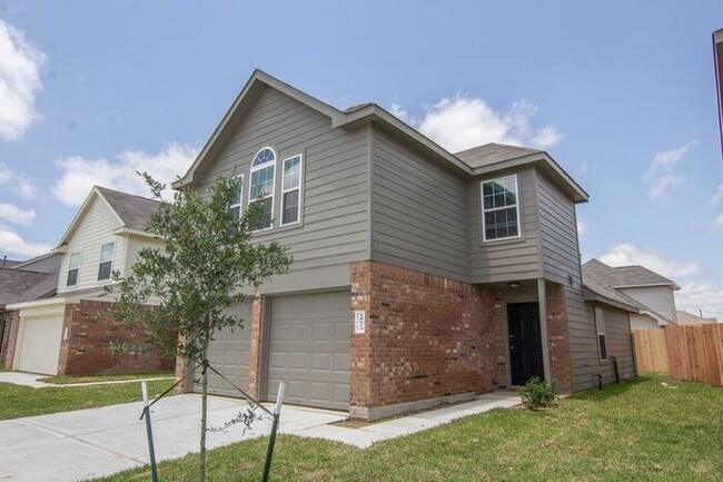 Building Photo - 18614 Rock Flats Ravine Dr