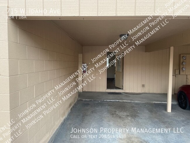 Building Photo - 715 W Idaho Ave