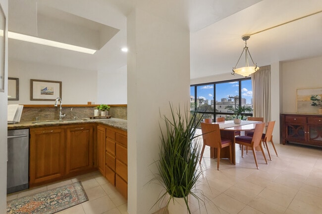 Building Photo - 217 Prospect St