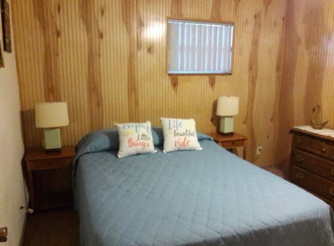 Building Photo - 12386 Second St