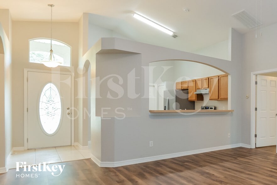 Building Photo - 284 Kettering Rd