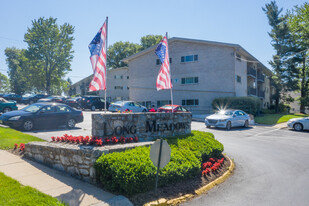 Building Photo - Long Meadows Apartments