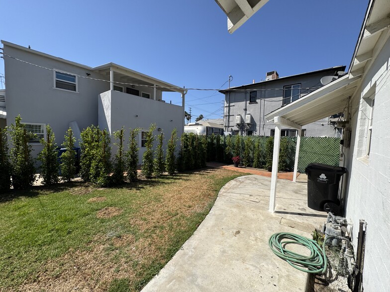 Backyard - 5943 Tujunga Ave