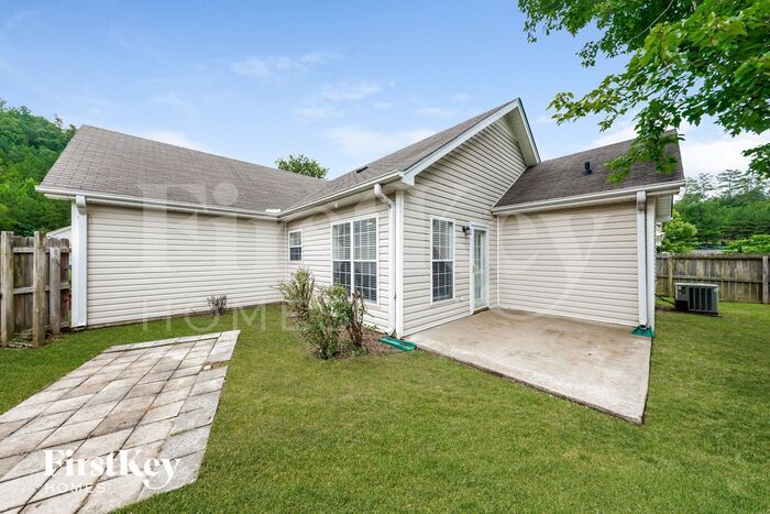 Building Photo - 129 Reese Dr