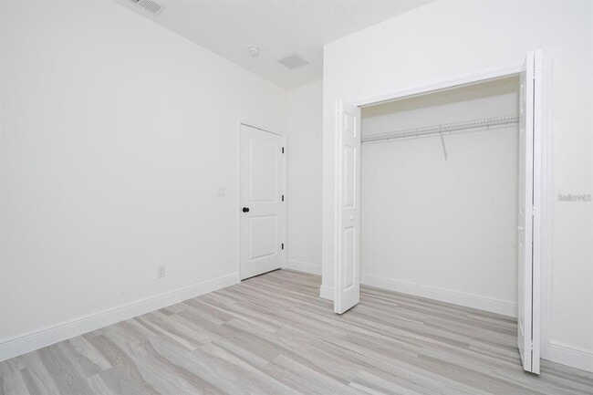 Building Photo - 3211 SW 128th Street Rd