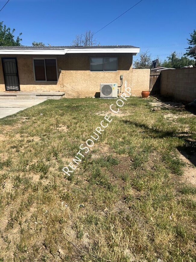 Building Photo - 45545 Fig Ave