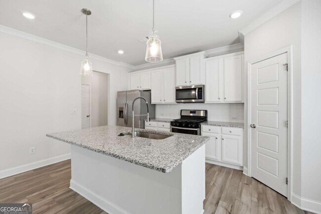 Building Photo - 1612 Dover Creek Ln