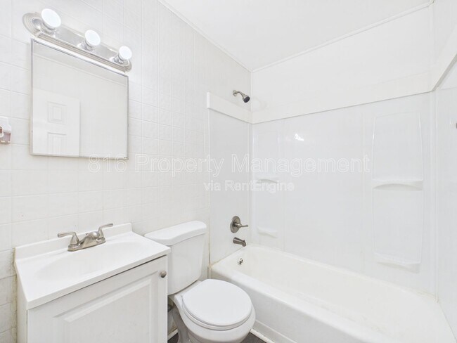 Building Photo - 8028 Montgall Ave