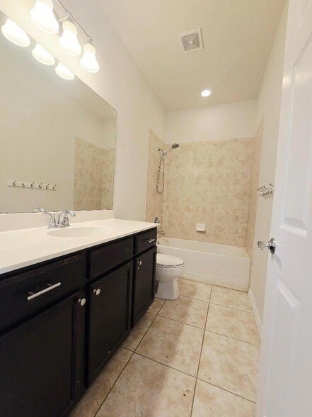 Building Photo - 1248 Turnbridge Dr