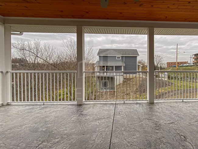 Building Photo - Be the First to Live in These Brand-New Luxury Homes — Now Pre-Leasing in Pittsburgh