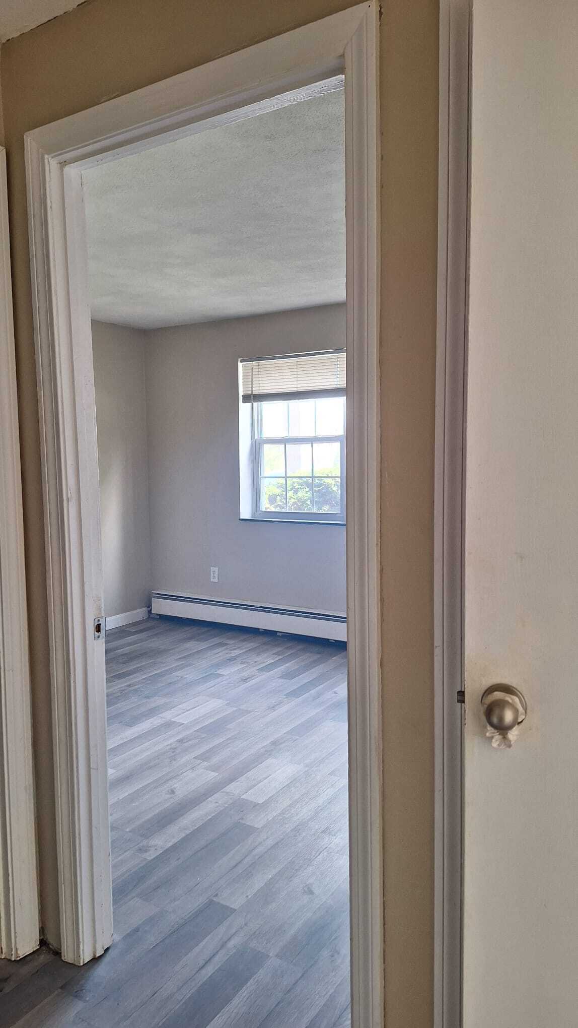 Building Photo - 5 Kenmar Dr