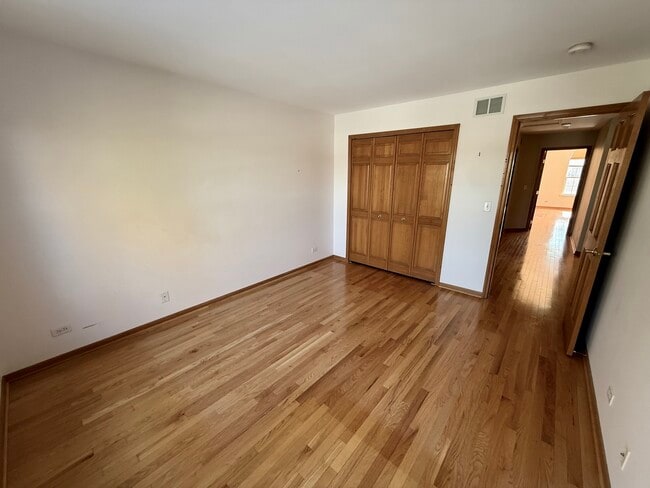 Building Photo - 153 Fulbright Ln