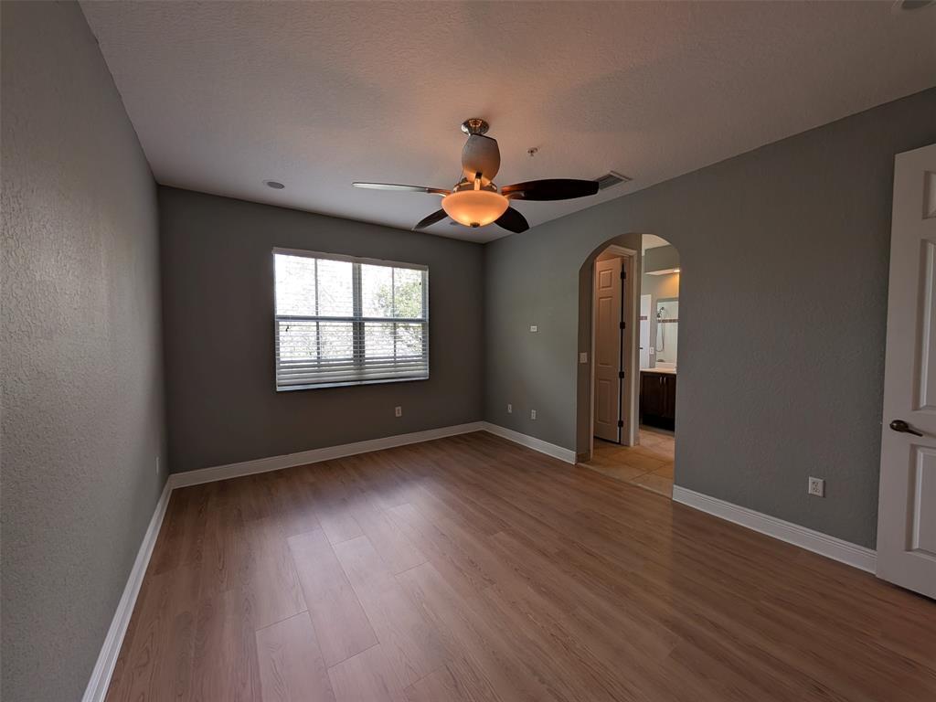 Building Photo - 2851 W Prospect Rd