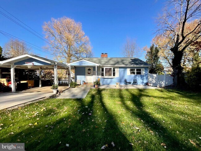 Building Photo - 6822 Donahue Ct